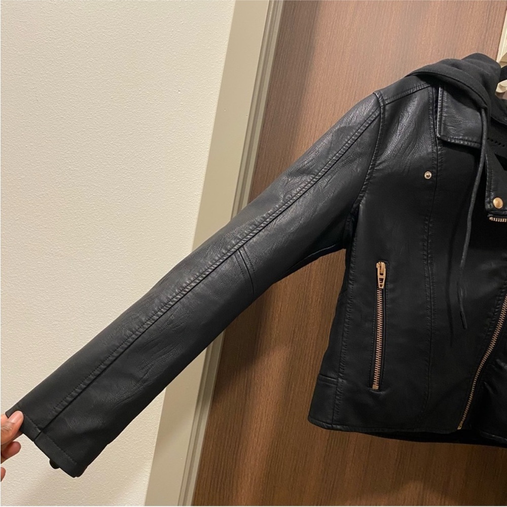 Blank NYC Faux Leather Jacket with Hood - Picture 5 of 8